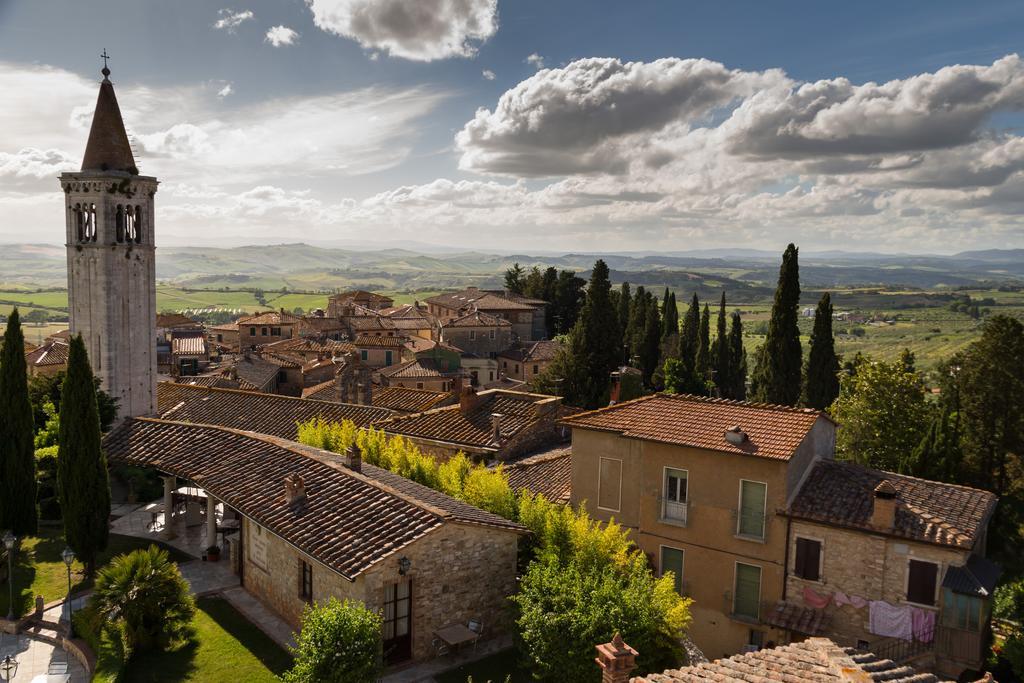 Castello Delle Serre Раполано Терме Екстериор снимка