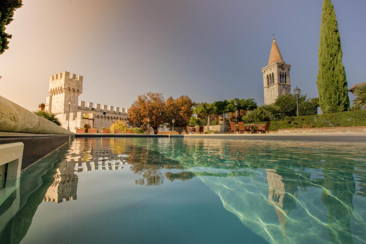 Castello Delle Serre Раполано Терме Екстериор снимка