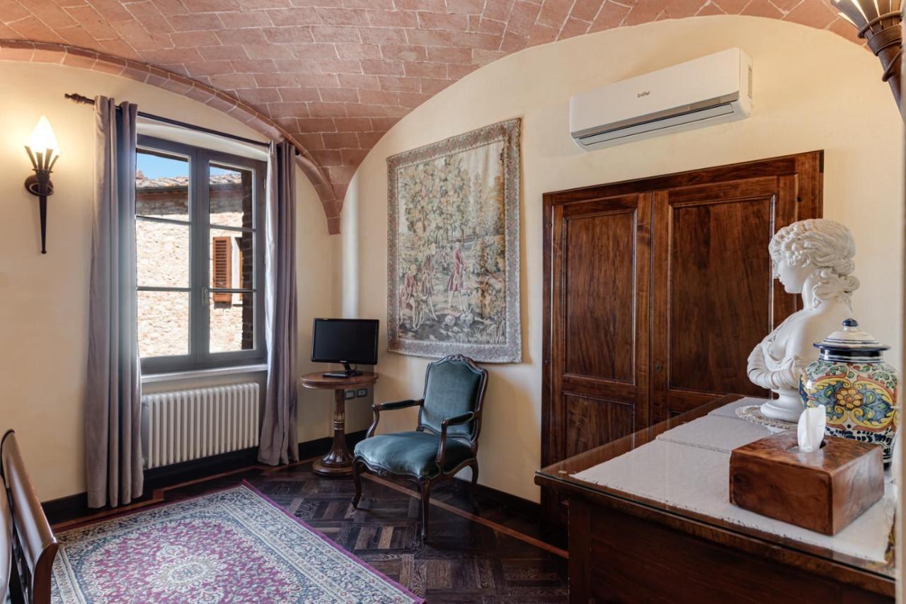 Castello Delle Serre Раполано Терме Екстериор снимка